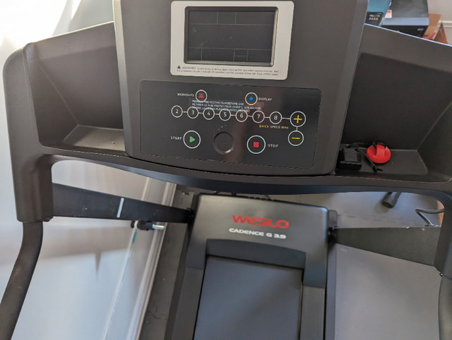 Tapis roulant et banc musculation dans Appareils d'exercice domestique  à Drummondville - Image 3