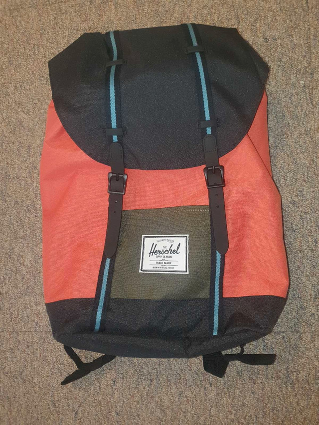 Herschel backpack in Women's - Bags & Wallets in UBC