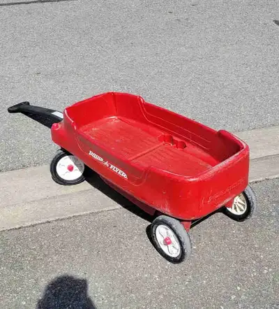 Radio Flyer Pathfinder Wagon, View more