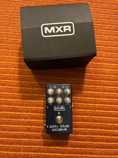 MXR Poly Blue Octave pedal, View more