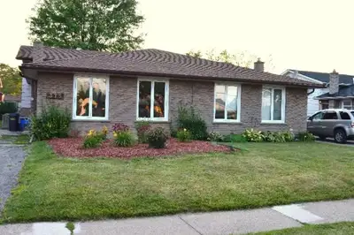 All Female Student Home for Rent - Niagara College Welland