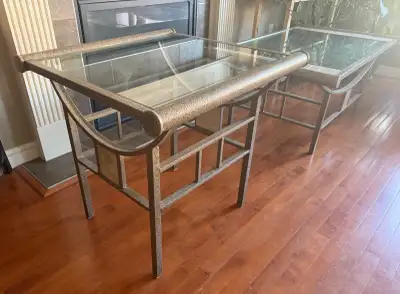 Excellent set  coffee table dropoff extra $, View more