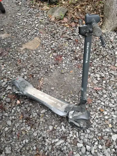 Mercane widewheel pro 1000w 2wd e scooter, View more