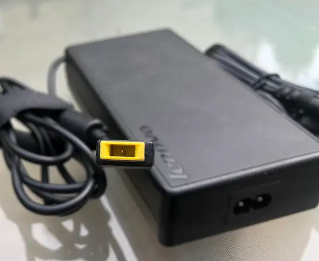 Lenovo 170W AC adapter in Laptop Accessories in Markham / York Region - Image 5
