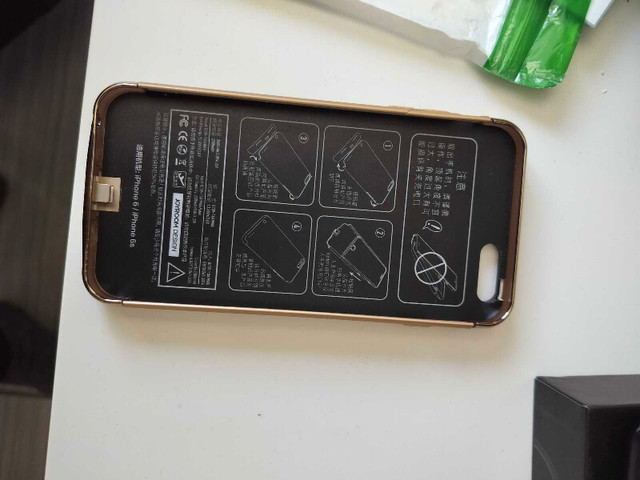 iPhone 6 case and battery pack dans Accessoires pour cellulaires  à Ville de Montréal