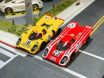 Limited 1500 1/64 scale Sparky Shell Porsche 917k #18 and Winne, View more
