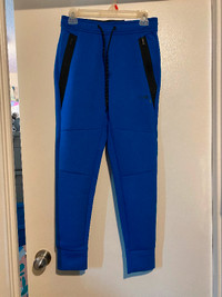 BNWT AMERICAN EAGLE BLUE ACTIVE JOGGERS XS