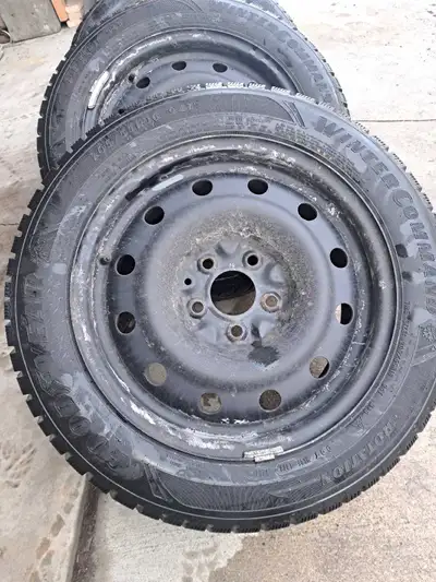 Used Goodyear Winter Commander winter tires on steel rims. In great condition, no plugs or patches,...