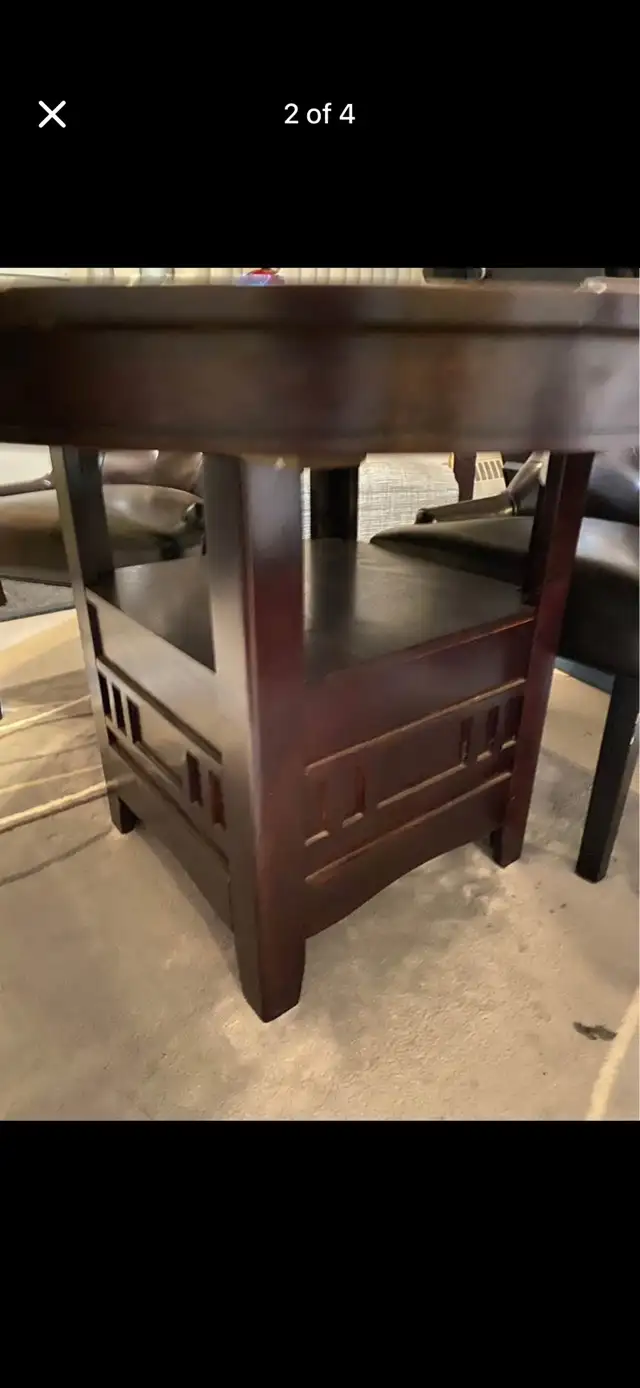Table with Extension and Chairs in Dining Tables & Sets in Hamilton - Image 3