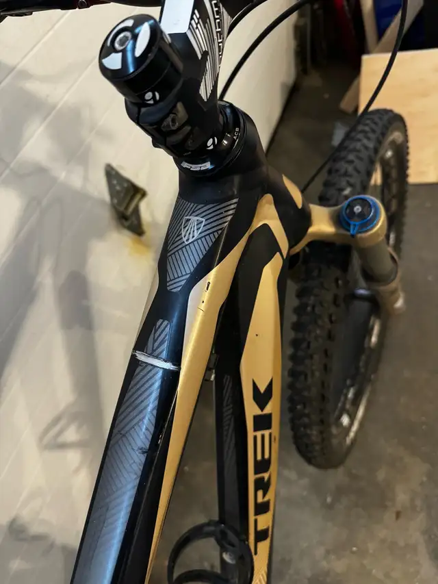 Trek Remedy 9 Mountain Bike in Mountain in Kitchener / Waterloo - Image 7