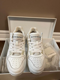 White Givenchy women’s sneakers