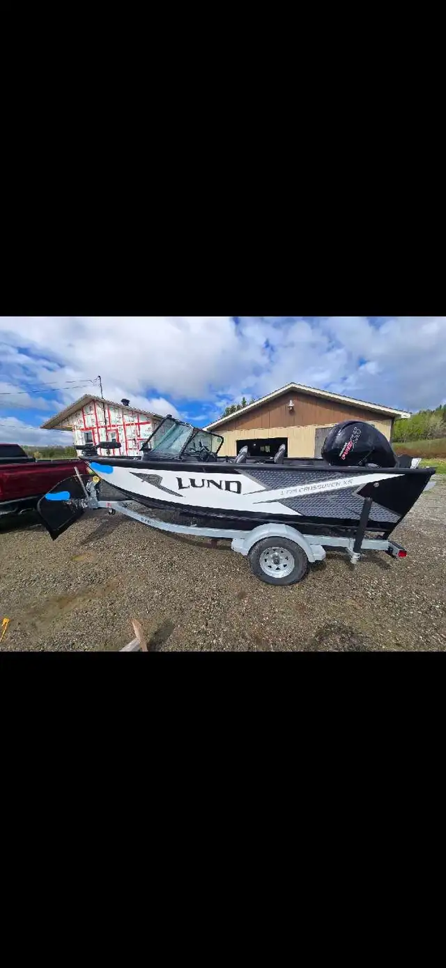 lund cross over xs 1775 in Powerboats & Motorboats in Rouyn-Noranda - Image 4
