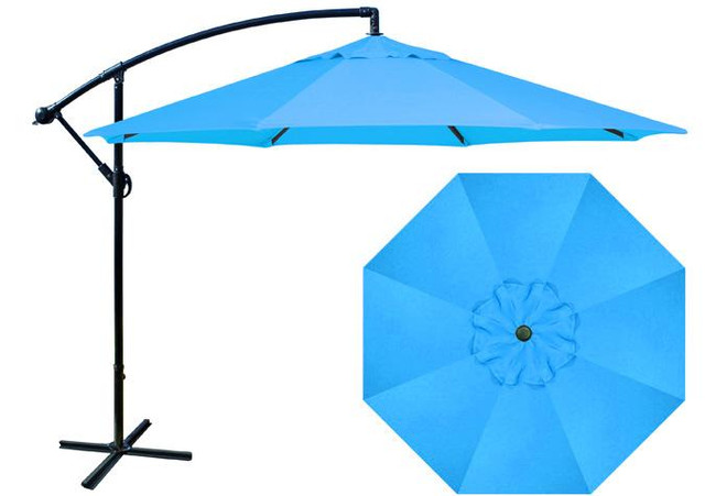 Parasol jardin octogonal 10 pieds bleu décentré Patio Umbrella dans Jouets et jeux  à Ouest de l’Île