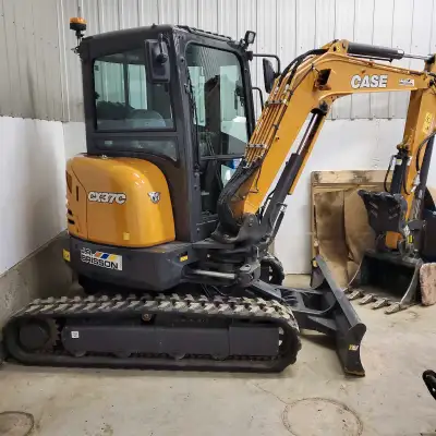One owner operator; As new condition; always inside when not in use. Purchased to complete a job,no...