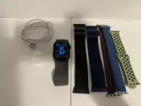 Apple Watch SE 1st gen (used)