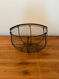 Vintage Wire Kitchen Basket