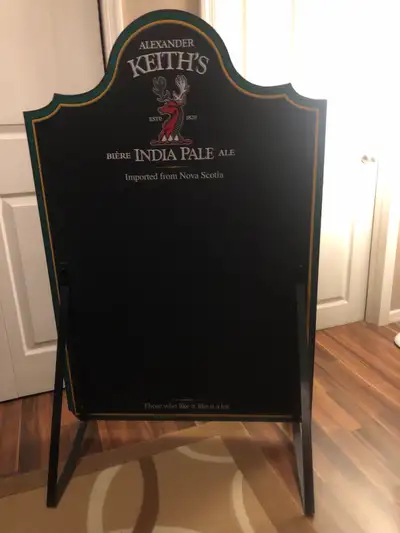 Add a touch of Nova Scotian charm to your space with this Alexander Keith's India Pale Ale restauran...