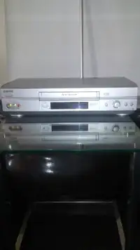 SONY SLV-N750 Hi-Fi Stereo VCR Recorder Player No Remote Control