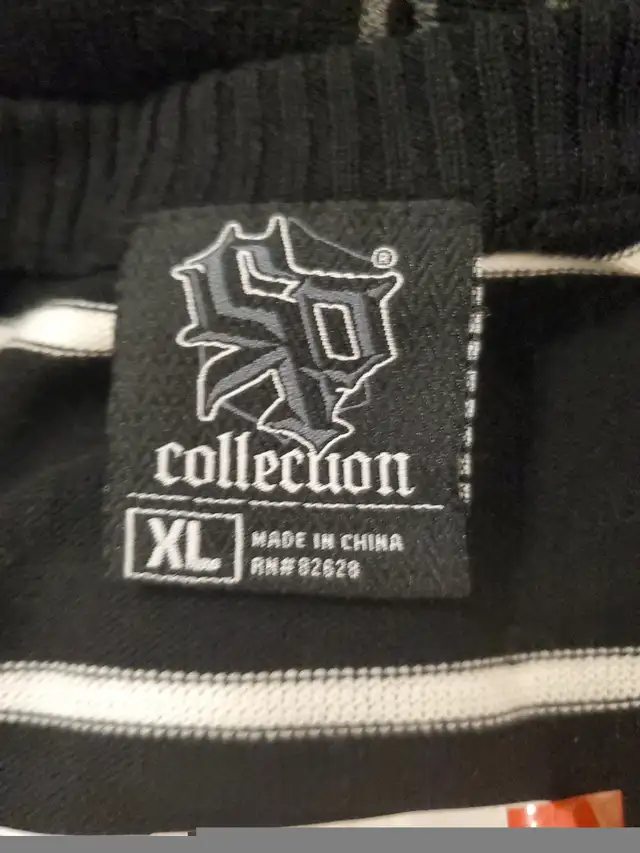 Men's Sweater in Men's in Mississauga / Peel Region - Image 4