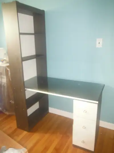 Bookcase & desk (glass on the top) / There are scratches on the table. / No delivery * Bookcae ( H 1...