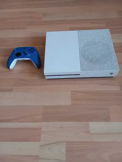 Xbox one s, View more