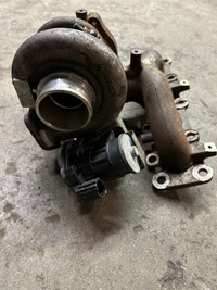  Hyundai 2 L turbo Charger with manifold