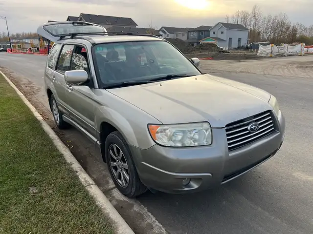 Subaru forester 2006590535797192140801
