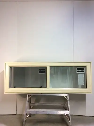 10326CH Fenêtre Coulissante HYBRIDE Ivoire 62 1/4 x 22 1/2, View more