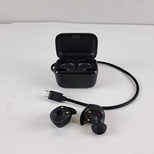 Sennheiser Sport True Wireless Earbuds - Bluetooth in-Ear in Headphones in Markham / York Region - Image 2