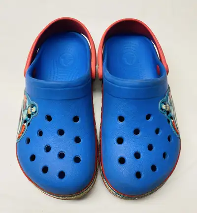 Babies Crocs Size 11, View more