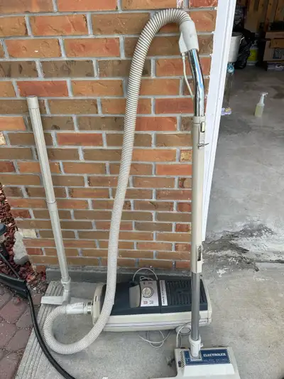 Great working condition. Can be tested beforehand.
