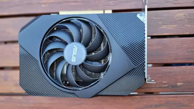 Asus Phoenix RTX 3050 8GB 250$ in System Components in Québec City - Image 7