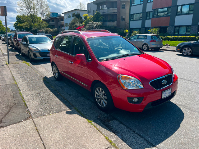 Kia Rondo 2012 | Clean Title | Perfectly Maintained in Cars & Trucks in Downtown-West End - Image 2