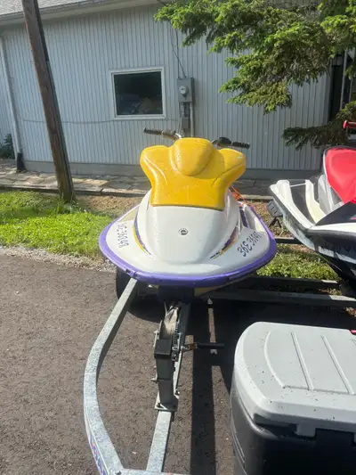 It runs and goes. Been sitting for a few year but started up today Used to use it every weekend and...