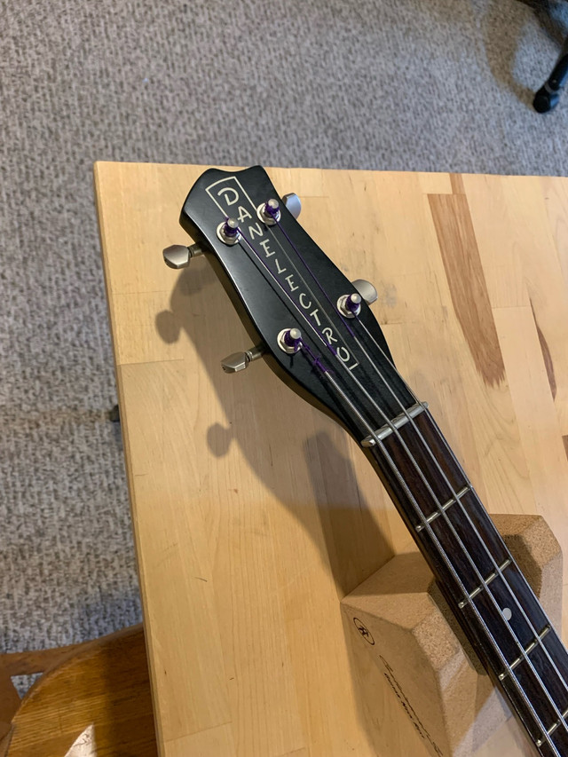 Danelectro Bass in Guitars in St. Catharines - Image 3