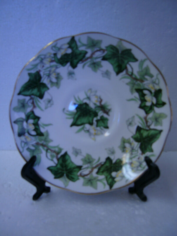 VINTAGE IVY LEA FOOTED CUP ‘N SAUCER BY ROYAL ALBERT in Kitchen & Dining Wares in Dartmouth - Image 2