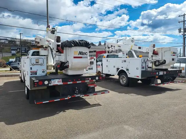 bucket truck rentals62863232416386124