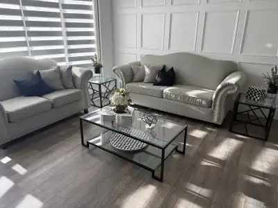 Perfect condition like new No piling No rips No stains Custom made Pick up in temple