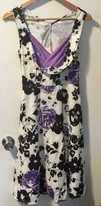 retro black white and purple dress size S