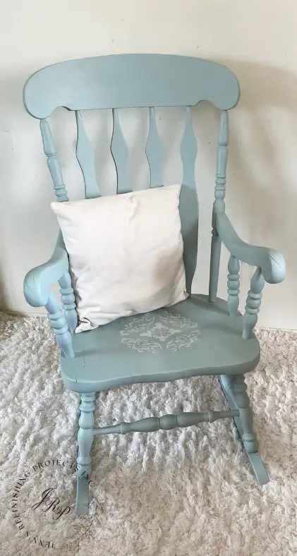 Refinished Oak Rocking Chair in Chairs & Recliners in Kingston - Image 4