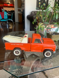 Tonka Orange AA Tow Truck Wrecker Original Condition 