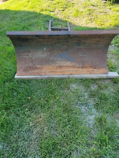 Plow 44"long 19"high 60" long mounting bars 902 940 1790
