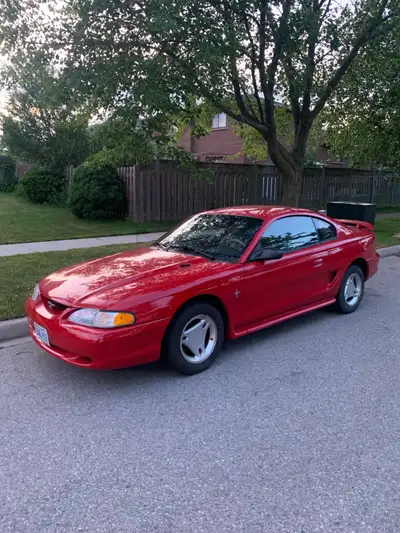 1997 Ford Mustang V6 3.8L Good Condition, 181500km, Passed Safety In March Comes With CarFax And UVI...