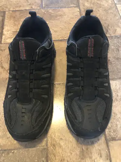 Skechers Walker Shoes - Size 7.5, View more