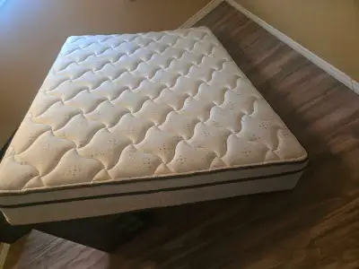 Fournitures , View more