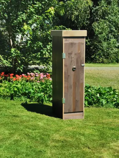 Fumoir d’érable argenté, View more