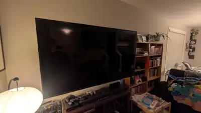 Sony 65X800G 4K TV – For Techs or DIY Repair, View more