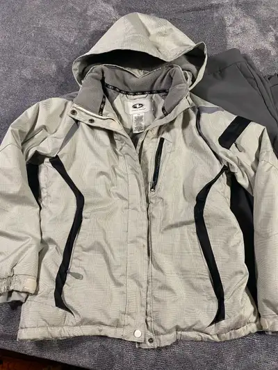 Columbia Jacket medium , View more