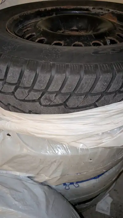 Mirage winter tires 235/65/R17 104T. Tires have 15k of wear, still plenty of life. Off a 2020 RAV4