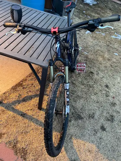Specialized Stumpjumper Comp FSR, View more
